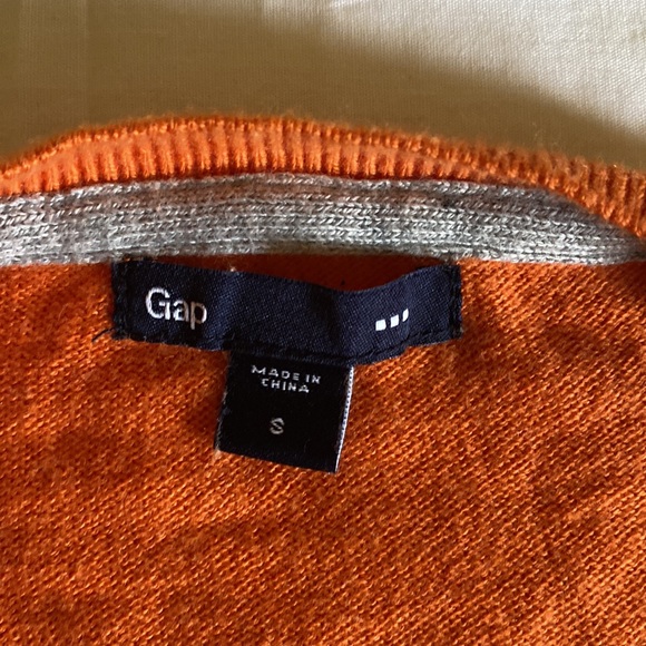 Gap Striped Pullover Sweater - Picture 7 of 8